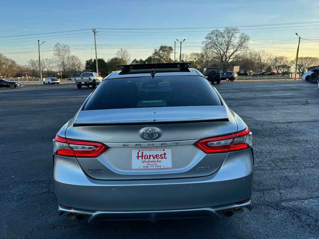 2018 Toyota Camry Image 11