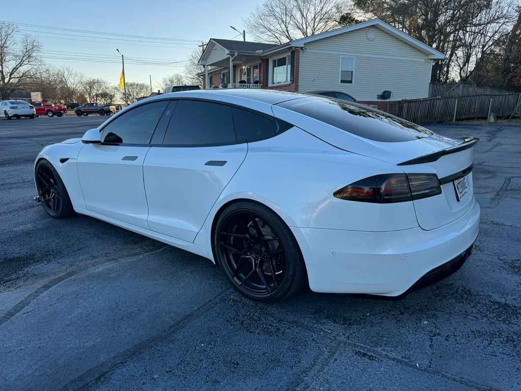 2022 Tesla Model S Image 13