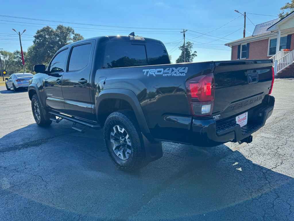 2014 Toyota Tacoma Image 9