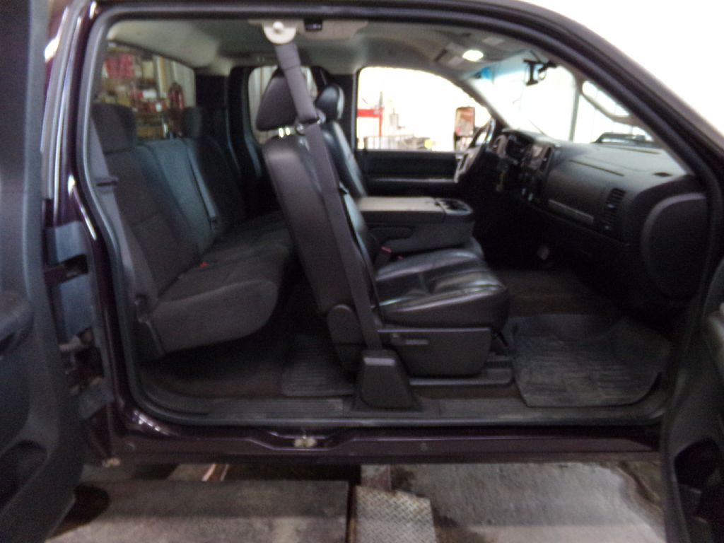 2008 Chevrolet Silverado 1500 Image 12