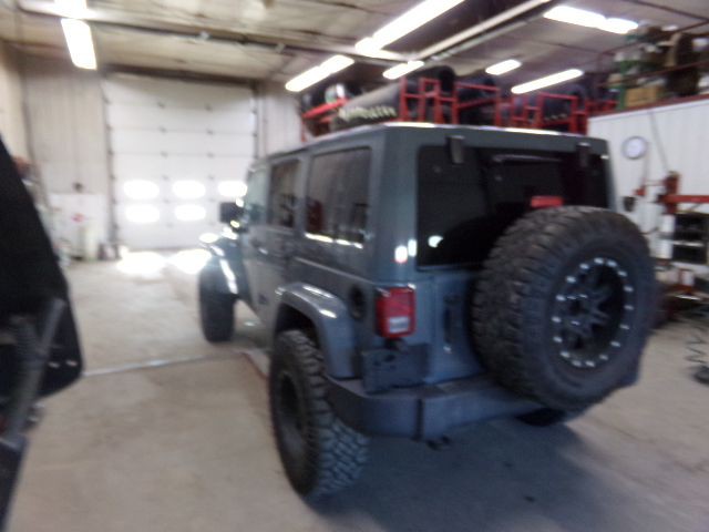 2014 Jeep Wrangler Unlimited Image 9