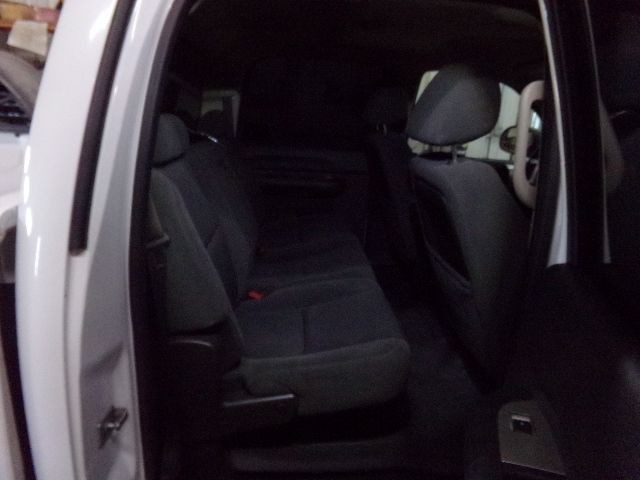 2007 GMC Sierra Image 3