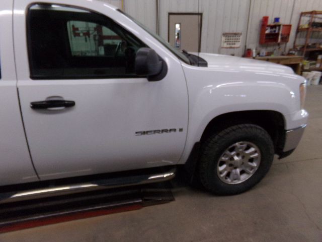 2007 GMC Sierra Image 19