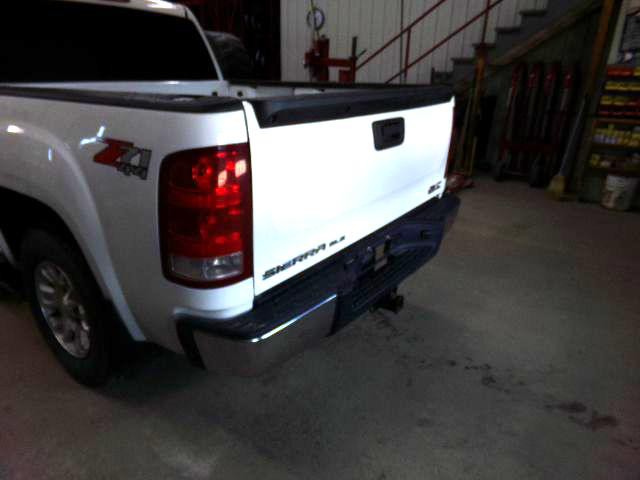 2007 GMC Sierra Image 15