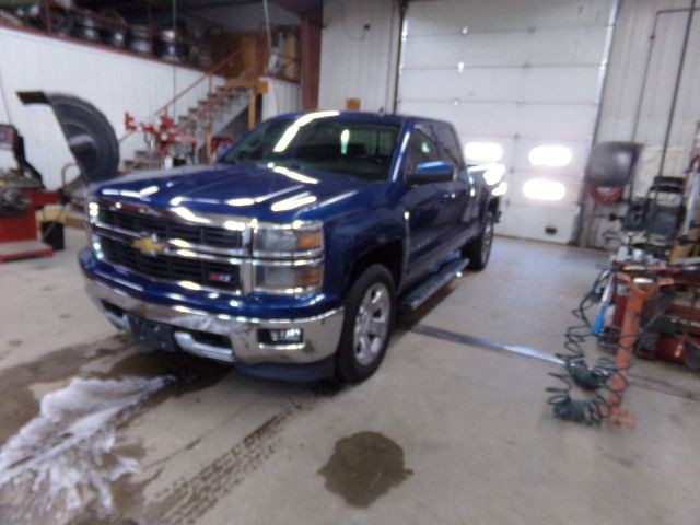2015 Chevrolet Silverado 1500 Image 2