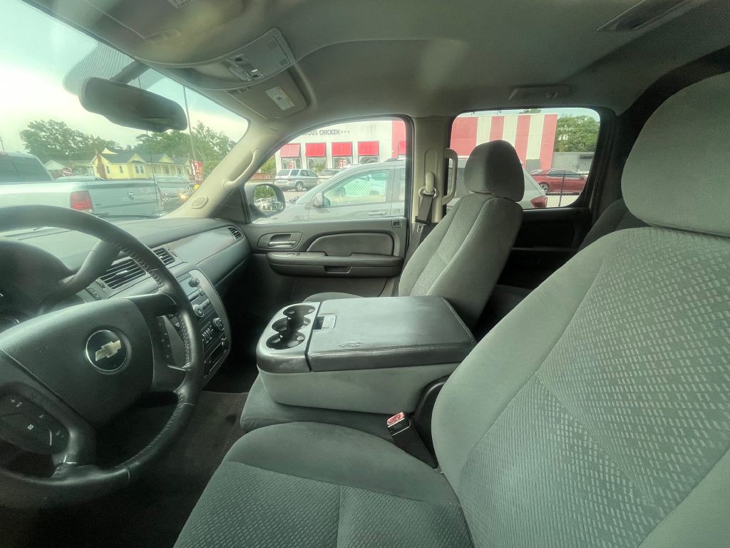 2008 Chevrolet Avalanche Image 5