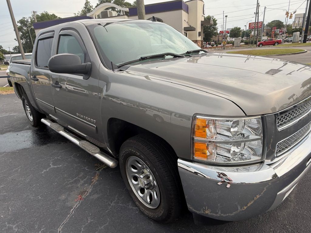 2013 Chevrolet Silverado 1500 Image 2