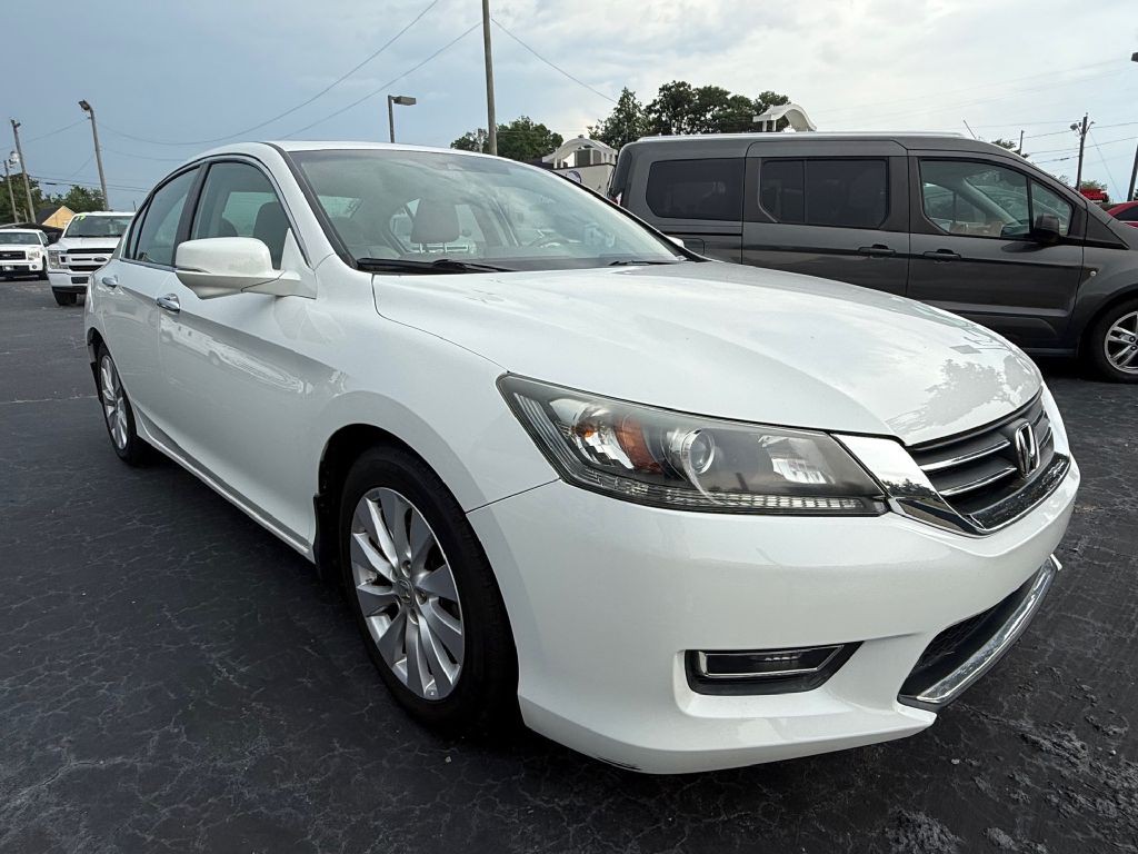 2013 Honda Accord Image 2