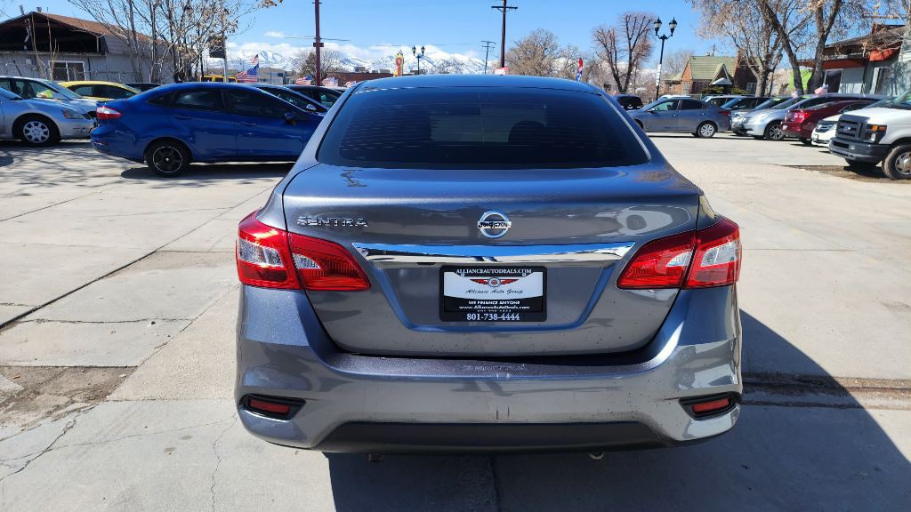 2019 Nissan Sentra Image 4