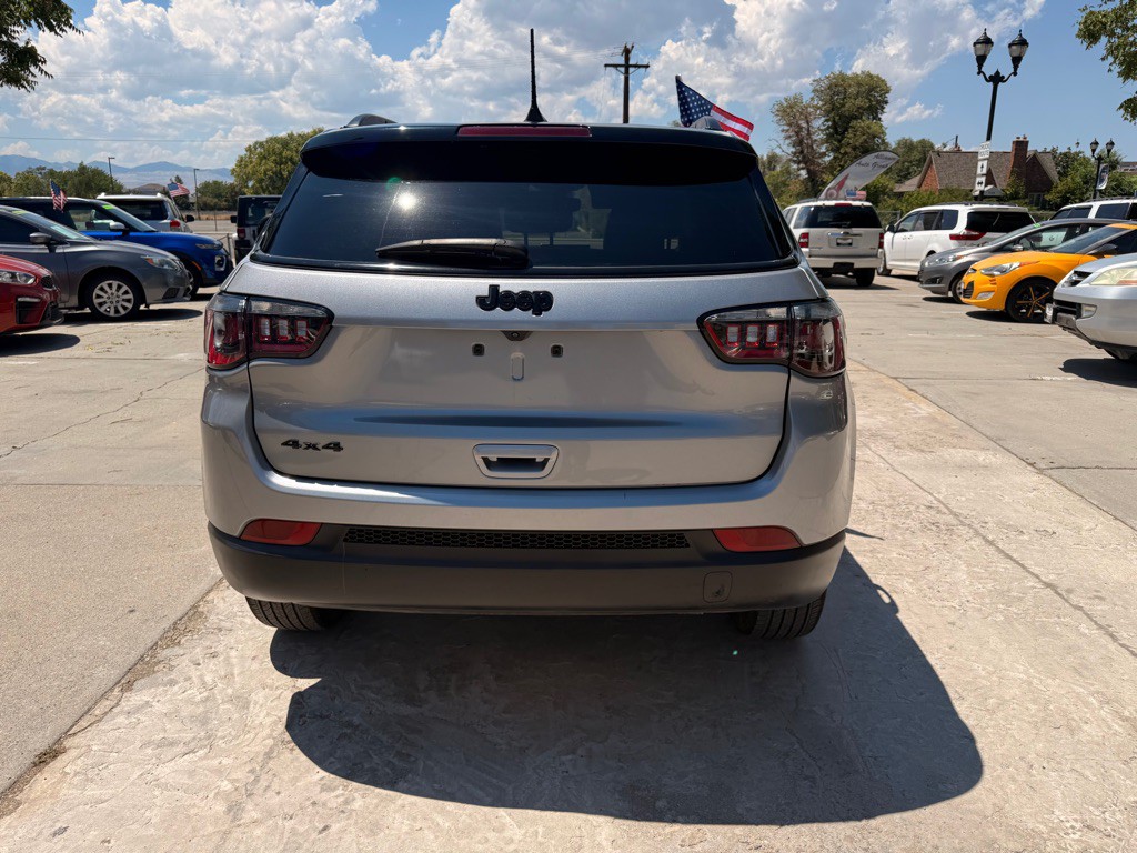 2023 Jeep Compass Image 6