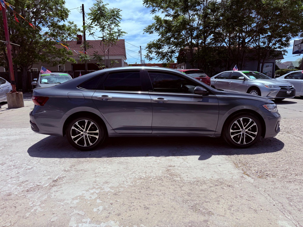 2023 Volkswagen Jetta Image 5
