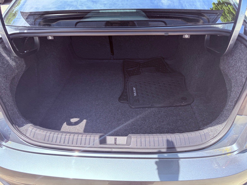 2023 Volkswagen Jetta Image 10