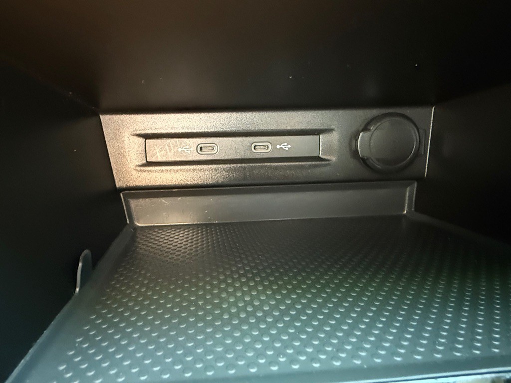 2023 Volkswagen Taos Image 15