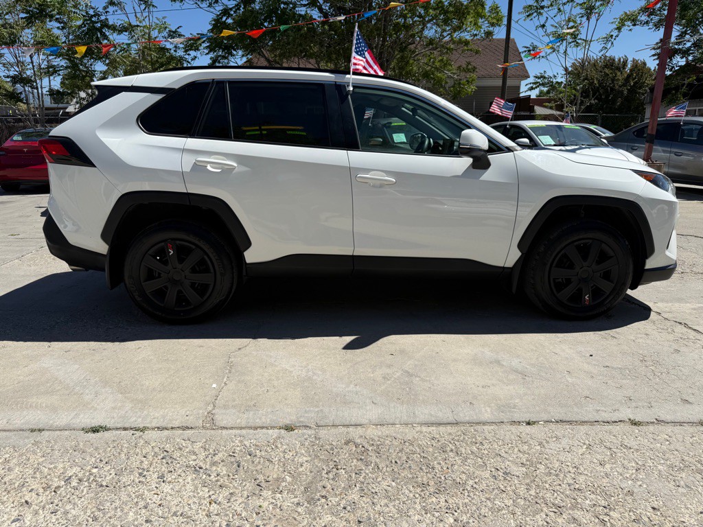 2021 Toyota Rav4 Image 4
