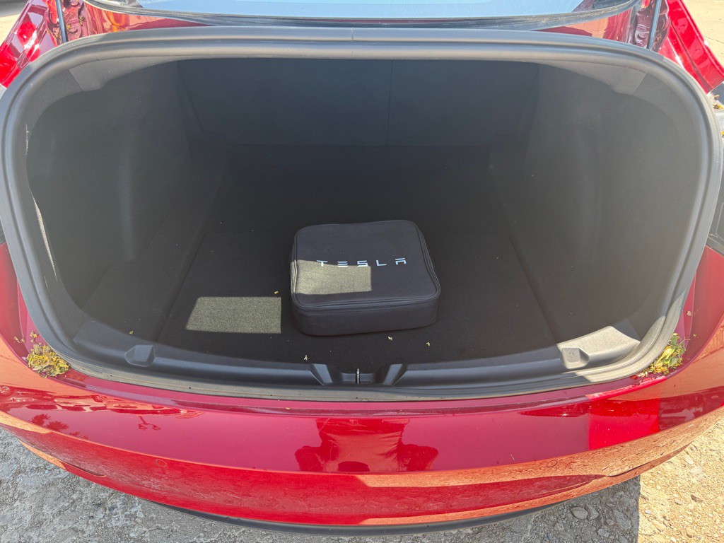 2018 Tesla Model 3 Image 9