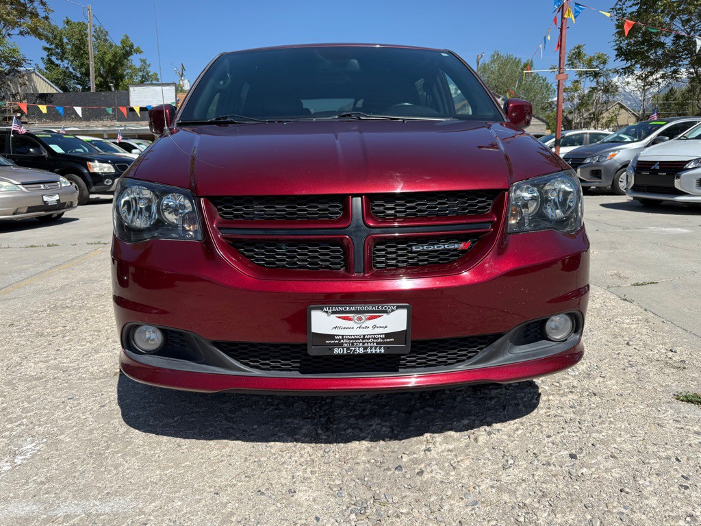 2020 Dodge Grand Caravan Image 2