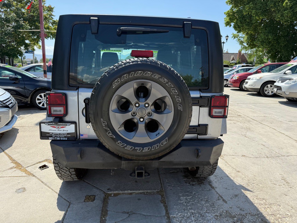 2017 Jeep Wrangler Image 6