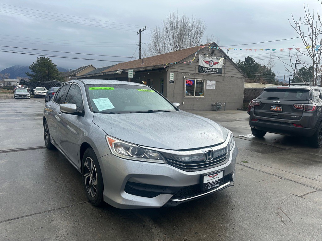 2017 Honda Accord Image 1