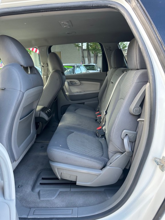 2011 Chevrolet Traverse Image 9
