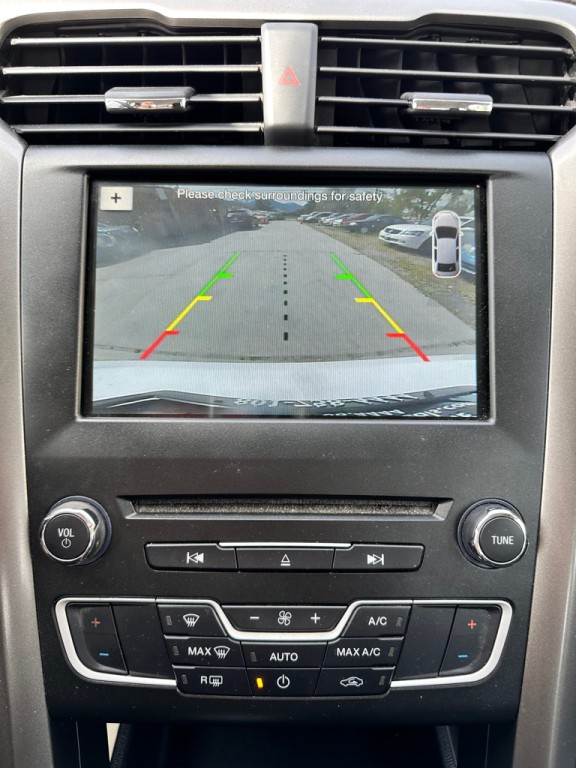 2018 Ford Fusion Image 10