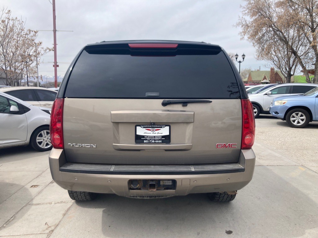 2007 GMC Yukon Image 4