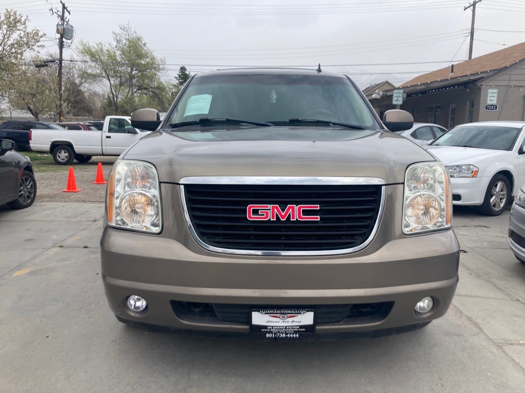 2007 GMC Yukon Image 8