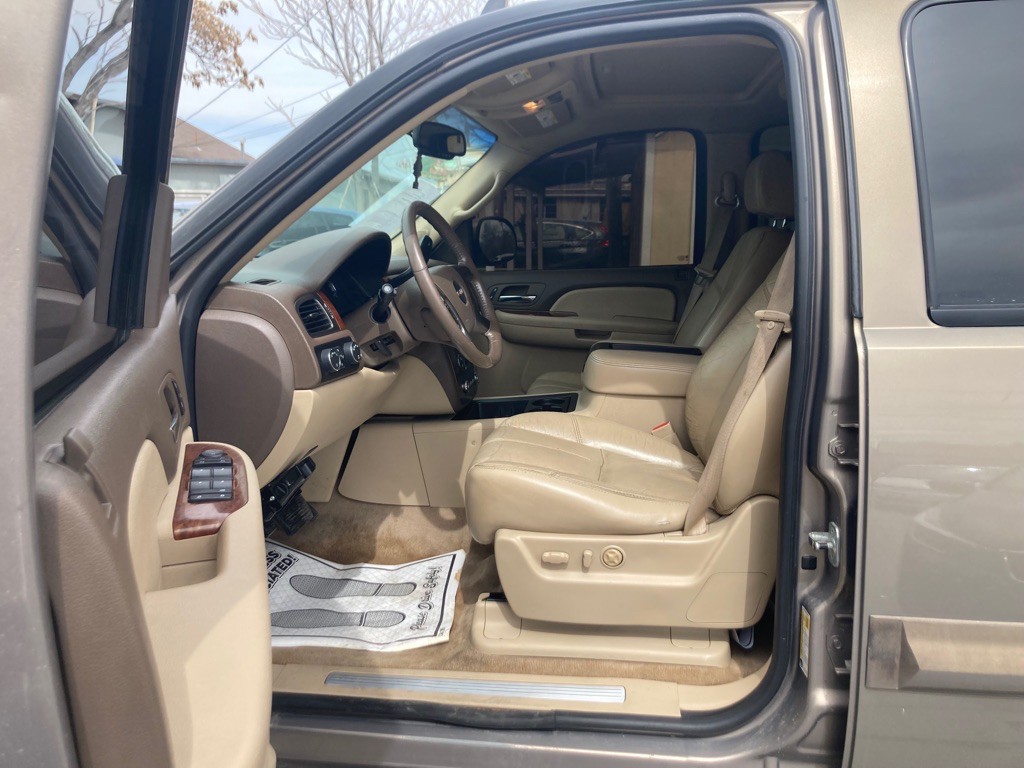 2007 GMC Yukon Image 9