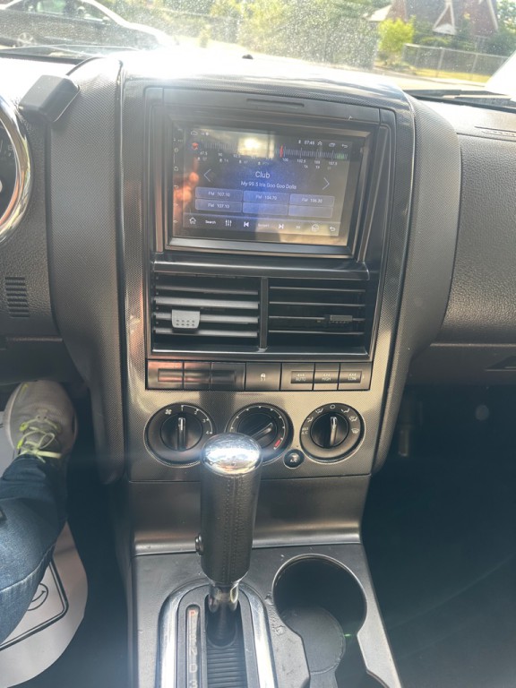 2008 Ford Explorer Image 12