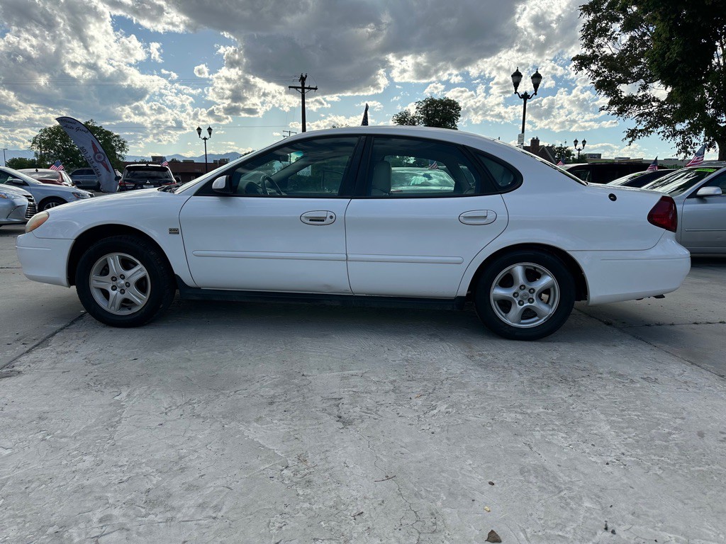 2001 Ford Taurus Image 6