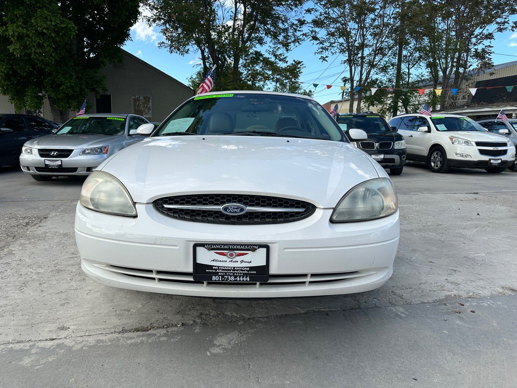 2001 Ford Taurus Image 8