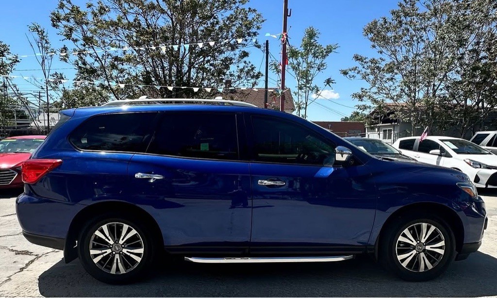 2018 Nissan Pathfinder Image 7