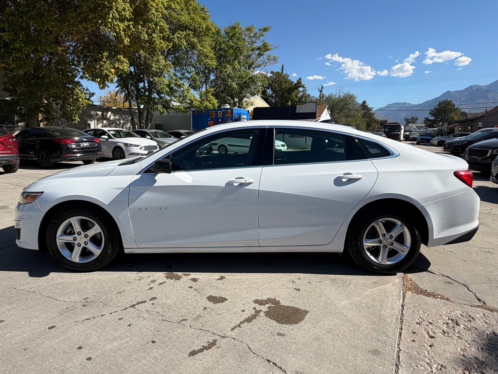 2023 Chevrolet Malibu Image 8