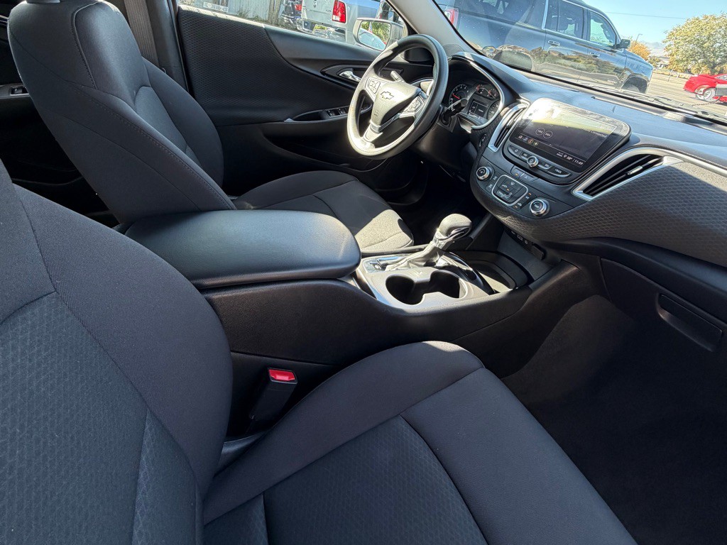 2023 Chevrolet Malibu Image 12