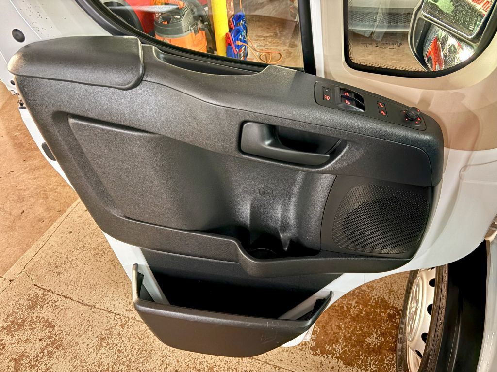 2021 RAM Promaster Image 19