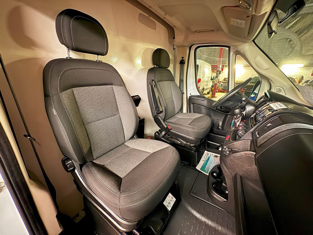 2021 RAM Promaster Image 25