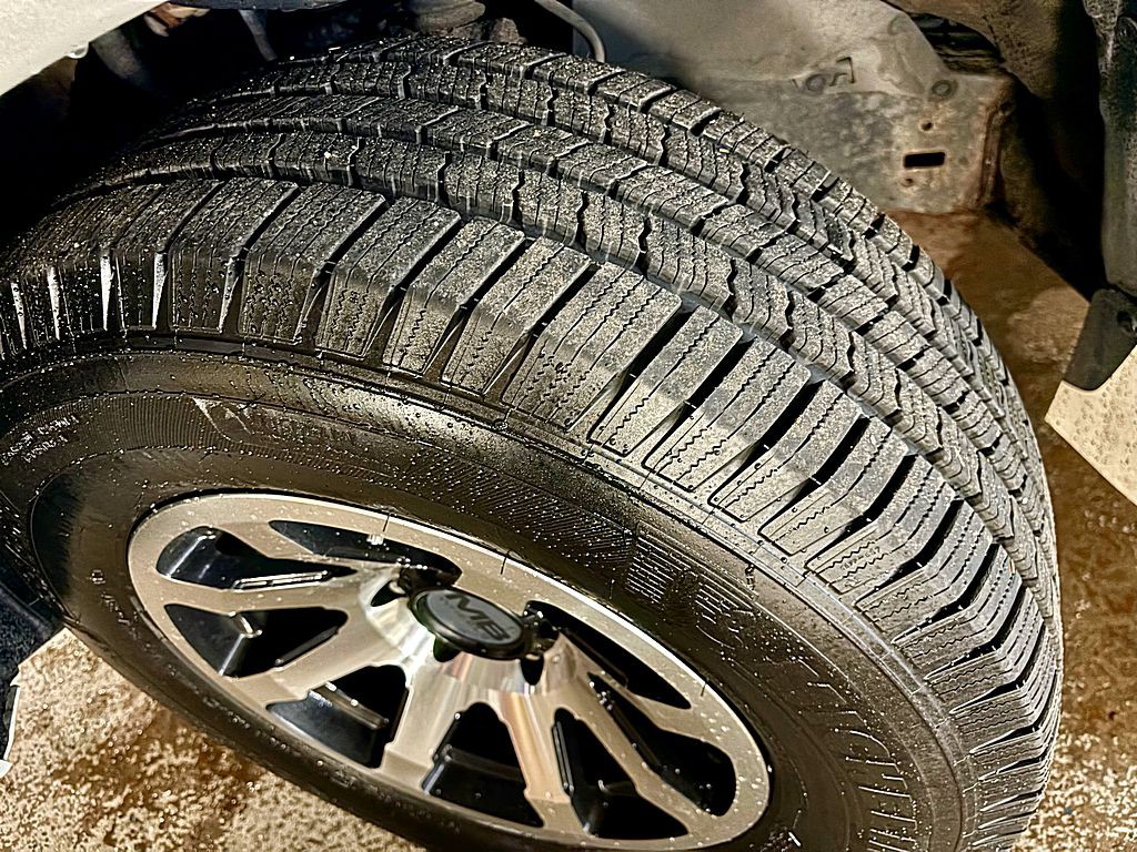 2006 Lexus GX Image 3