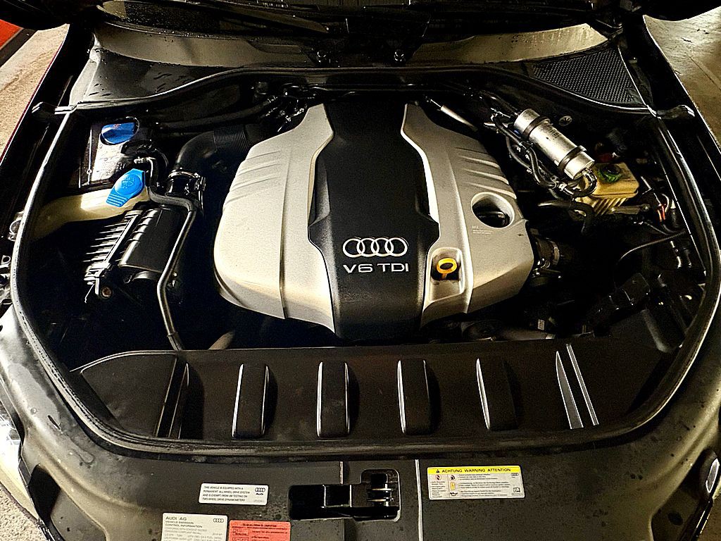 2014 Audi Q7 Image 2