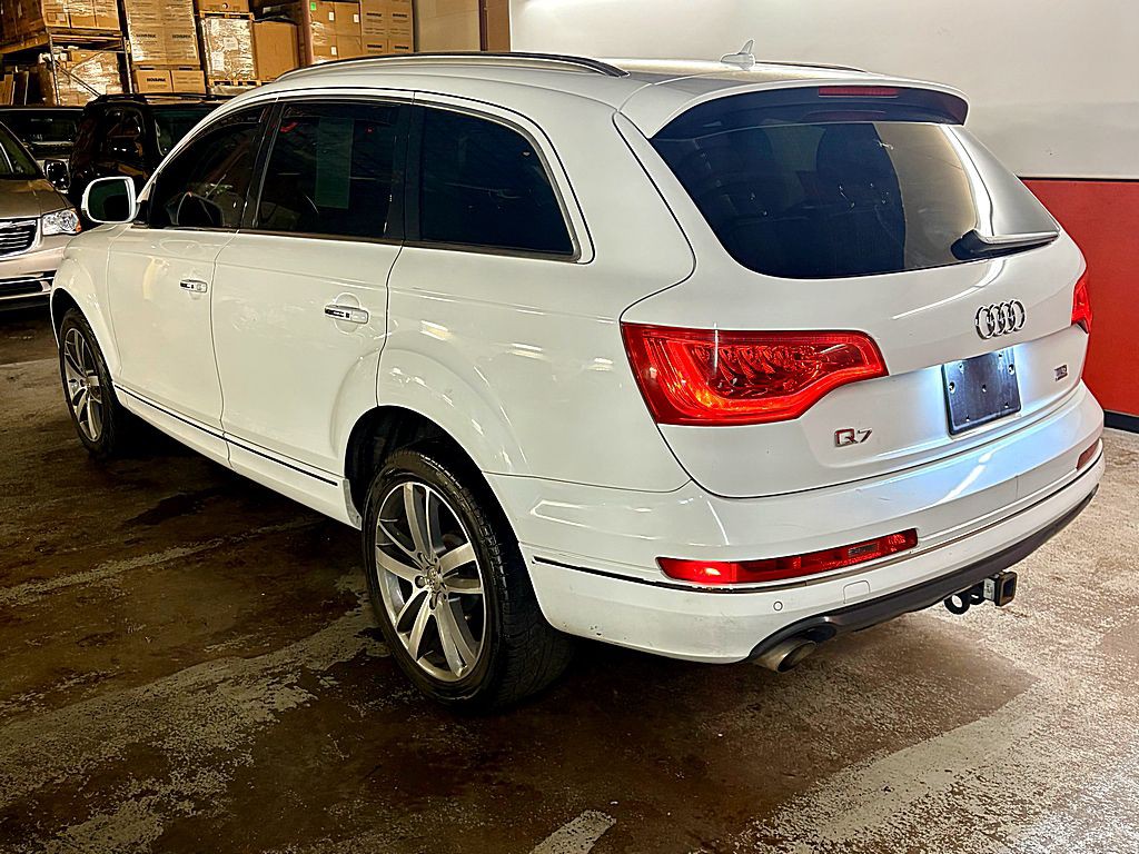 2010 Audi Q7 Image 5