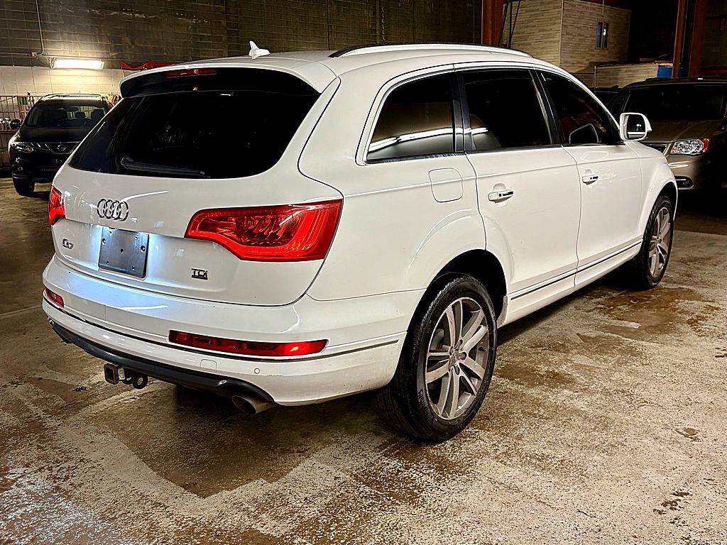 2010 Audi Q7 Image 7