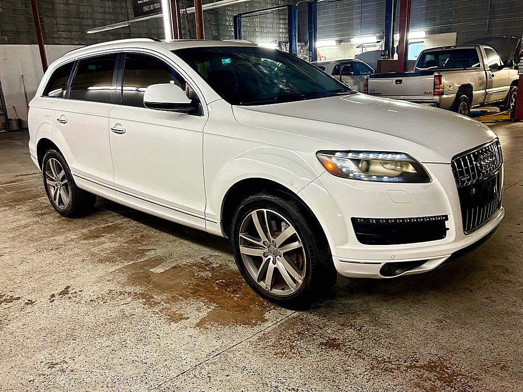 2010 Audi Q7 Image 8
