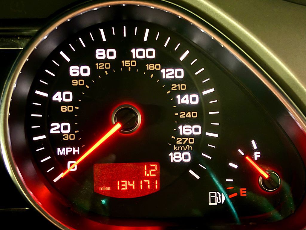 2010 Audi Q7 Image 12