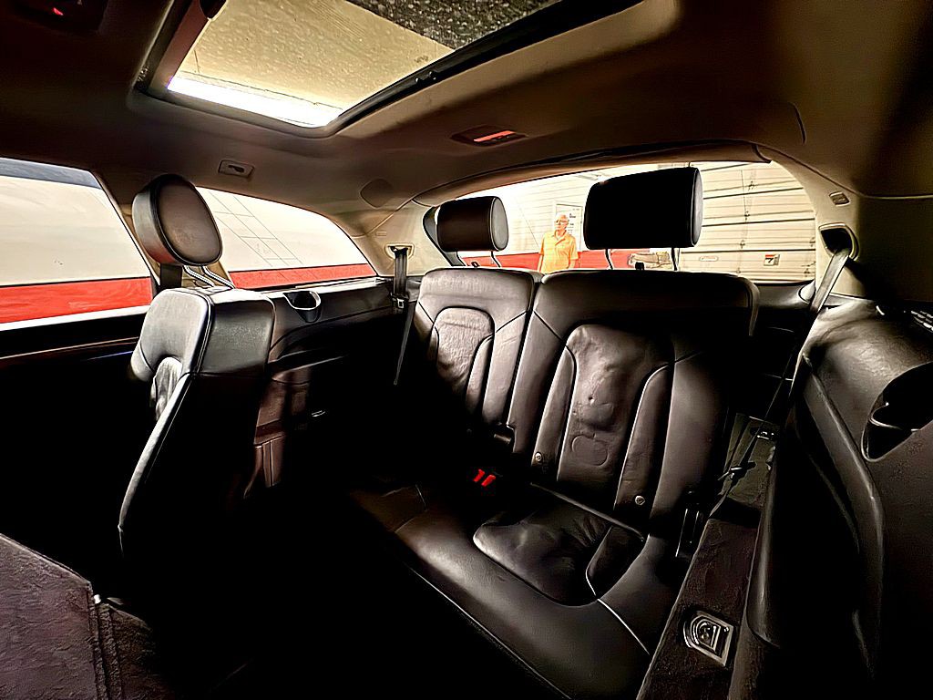 2010 Audi Q7 Image 26