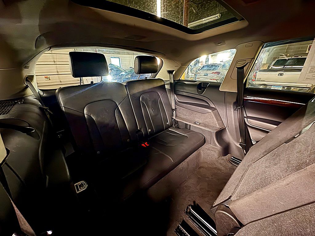 2010 Audi Q7 Image 29