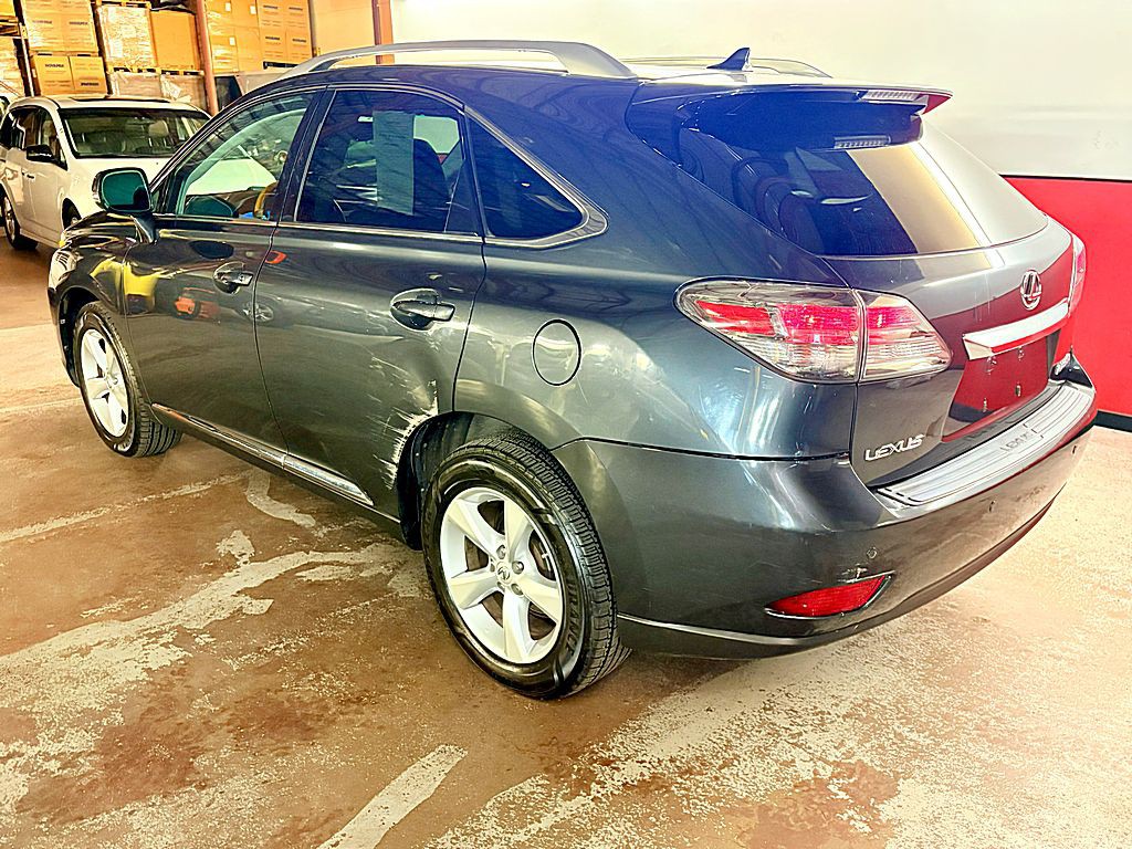 2010 Lexus RX Image 5