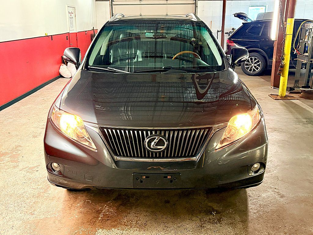 2010 Lexus RX Image 9