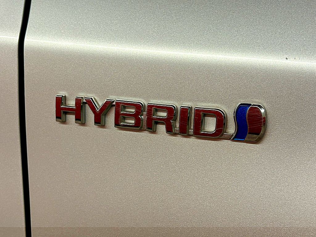 2013 Toyota Prius Image 26