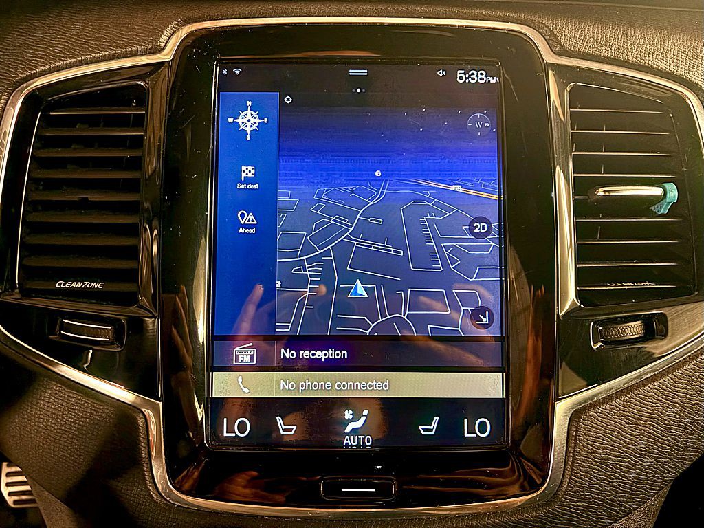 2016 Volvo XC90 Image 15