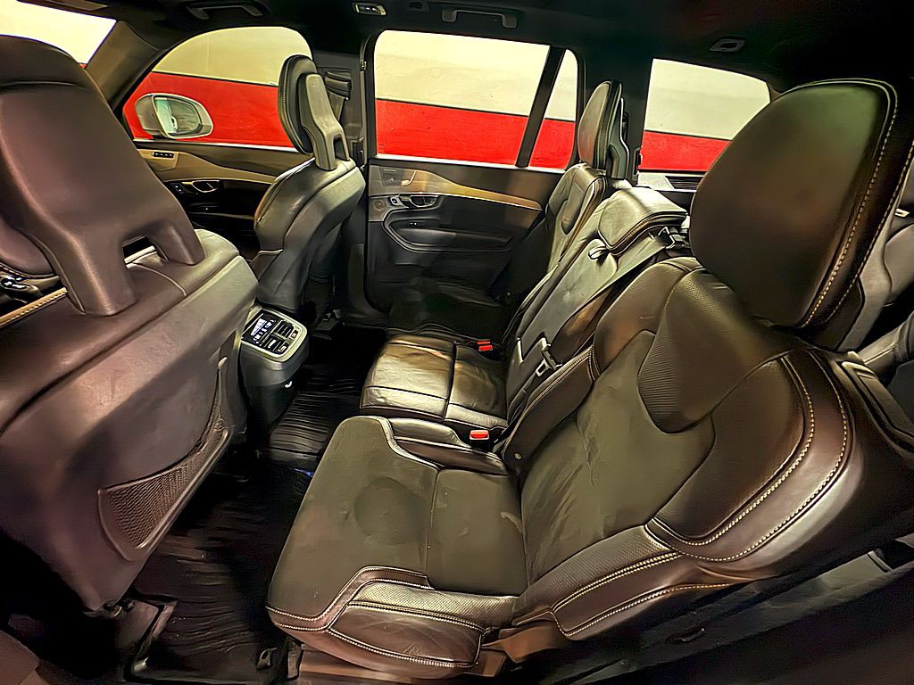 2016 Volvo XC90 Image 23