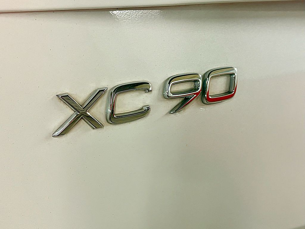 2016 Volvo XC90 Image 31