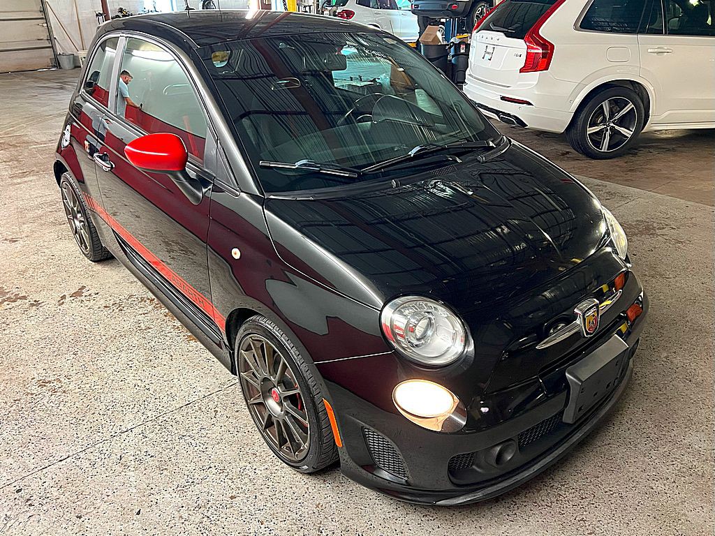 2013 FIAT 500 Image 12